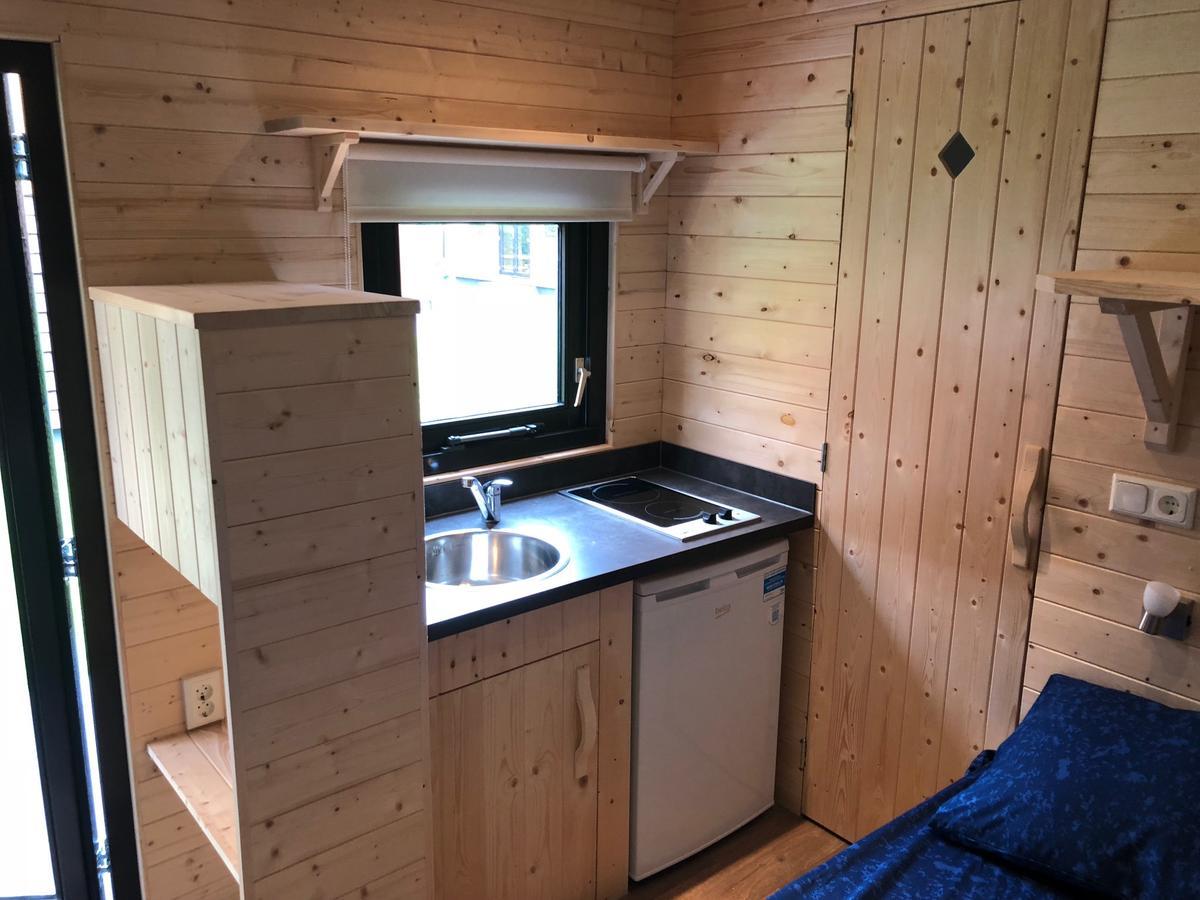 בורג האמסטד Camping Ginsterveld מראה חיצוני תמונה