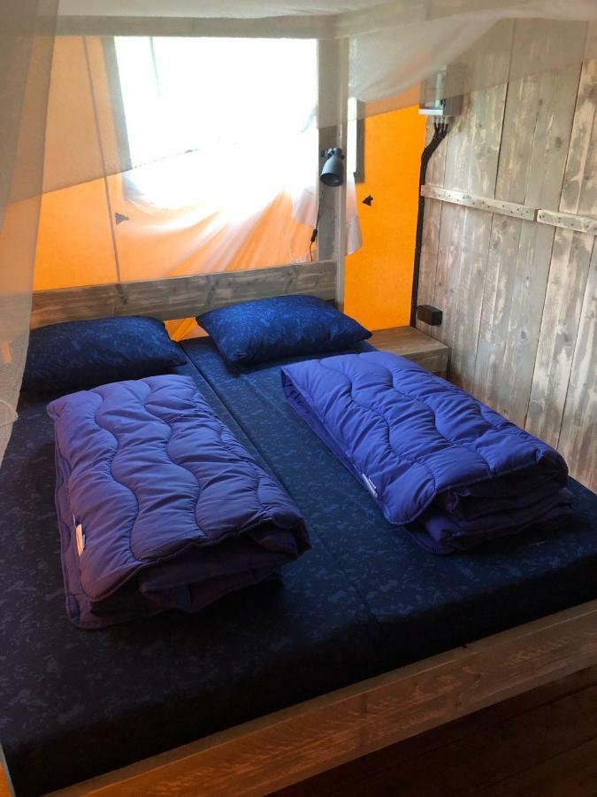 בורג האמסטד Camping Ginsterveld מראה חיצוני תמונה